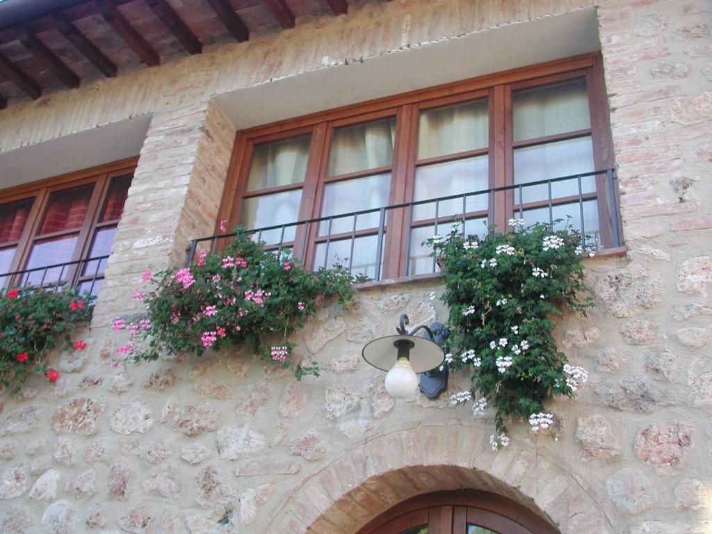 Hostal Casale Il Colombaio Di Toiano Valli Habitación foto