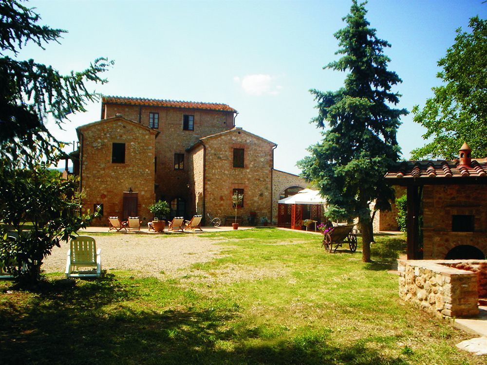 Hostal Casale Il Colombaio Di Toiano Valli Exterior foto